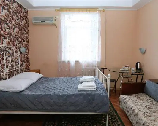 Economy Double room (full double bed)