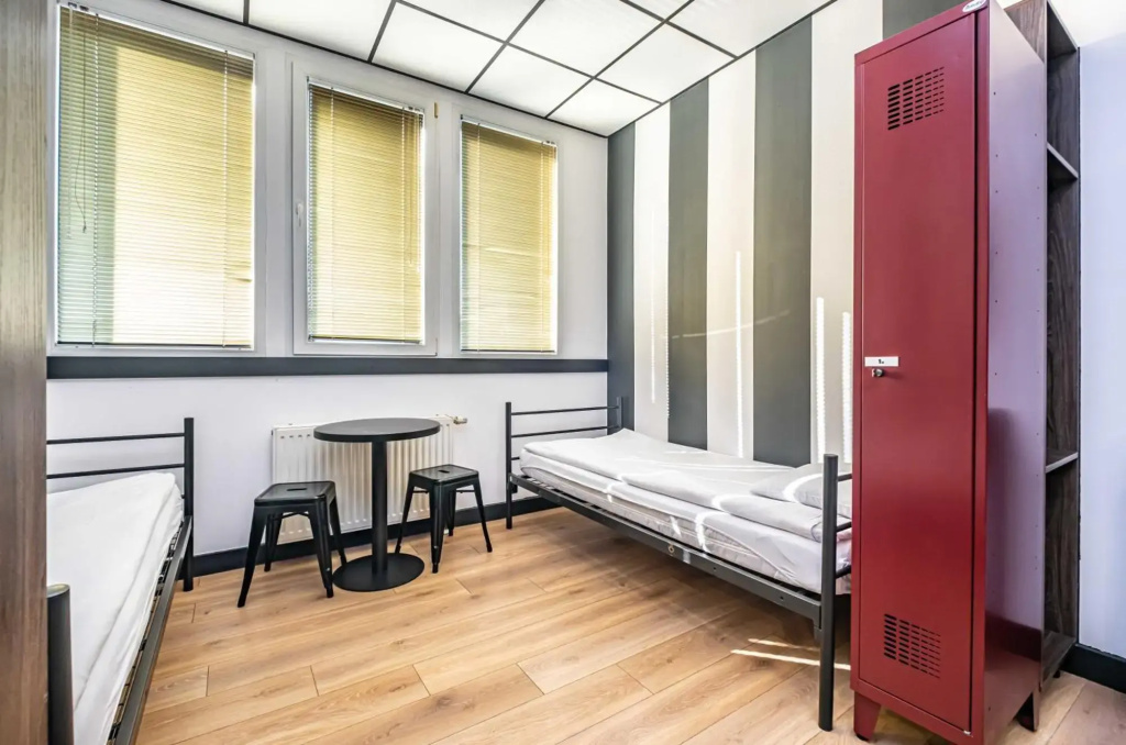 Double room (twin beds)