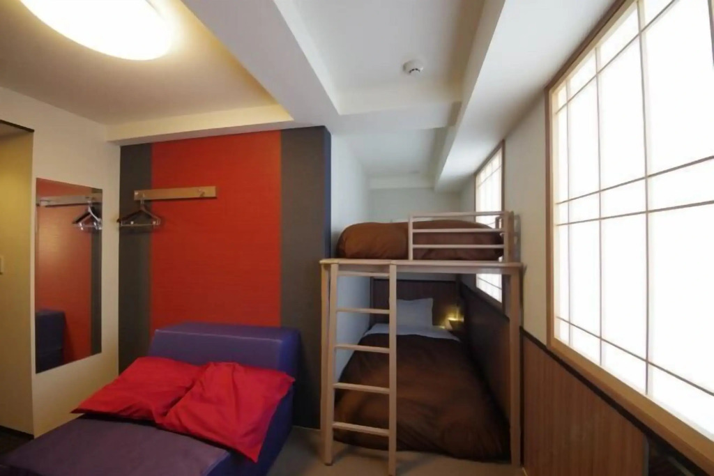 Premier room