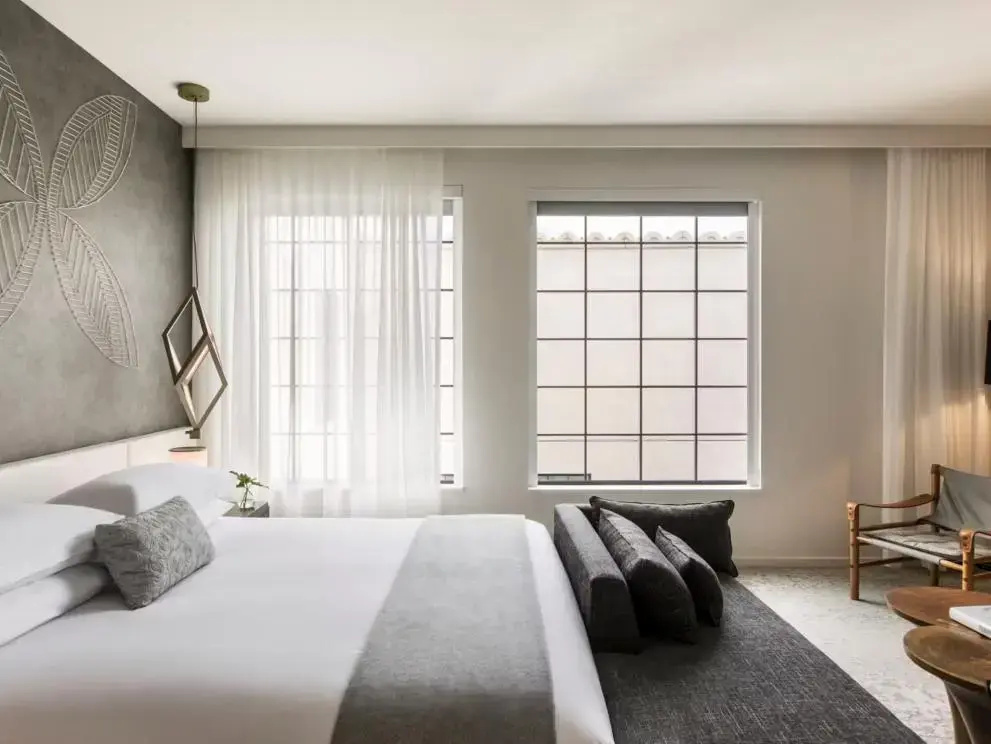 Premium Double room (full double bed)