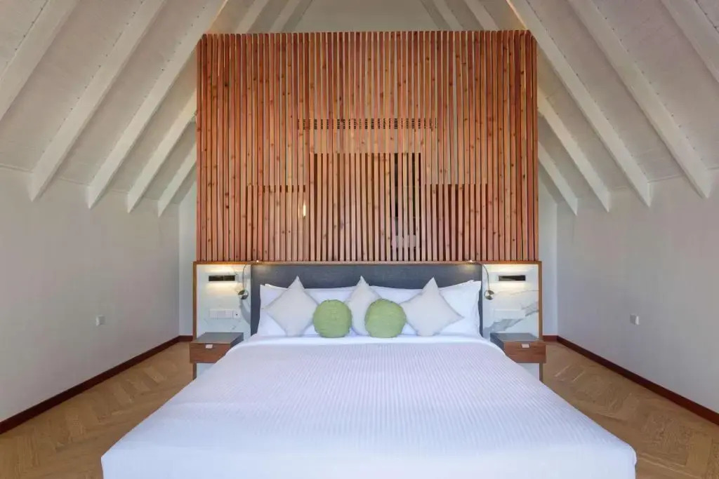 Outrigger Maldives Maafushivaru Resort