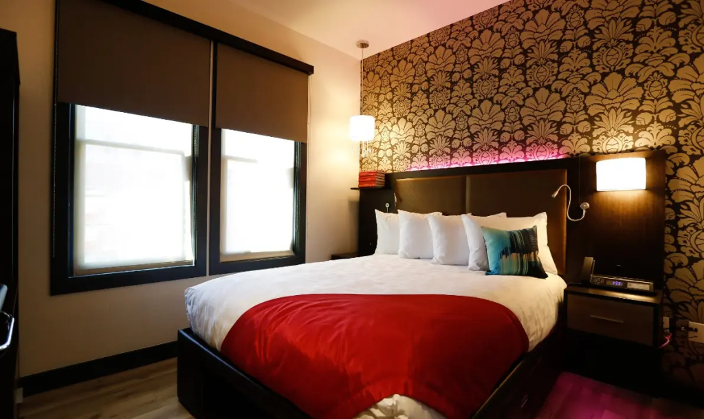 Accessible Double room (full double bed)