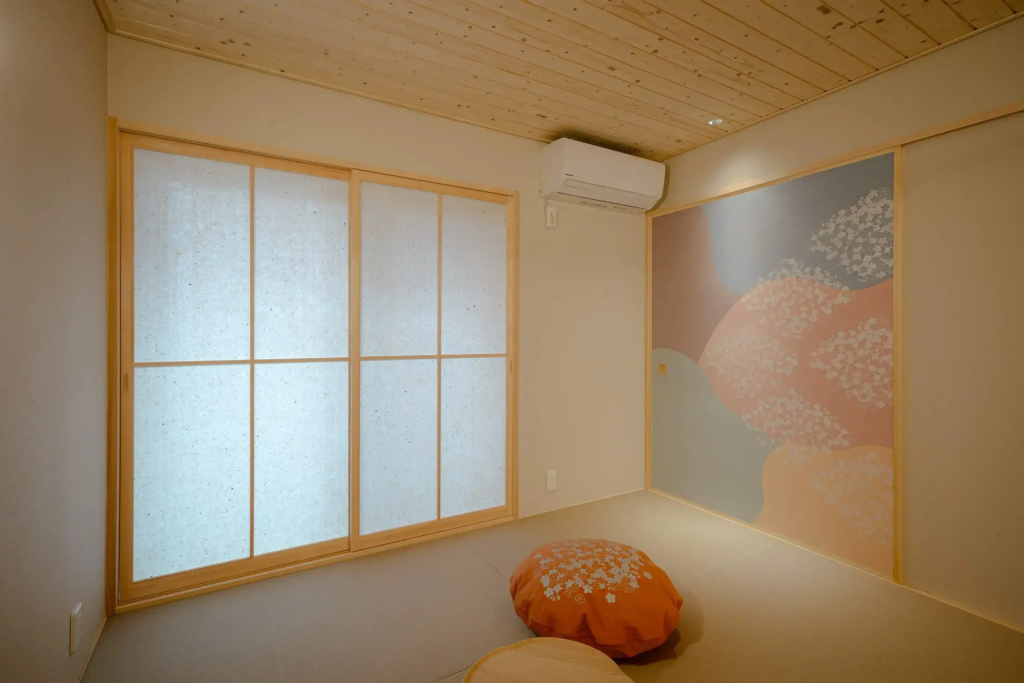 Standard Single room with courtyard view