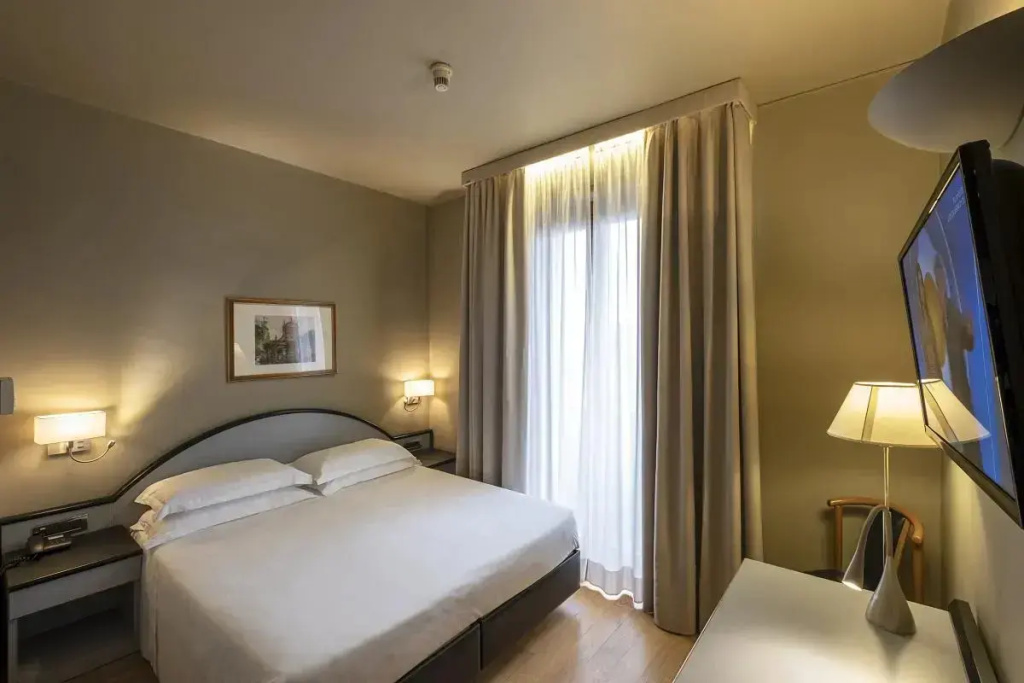Hotel Touring - Chambres