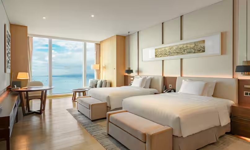Quadruple room with sea view