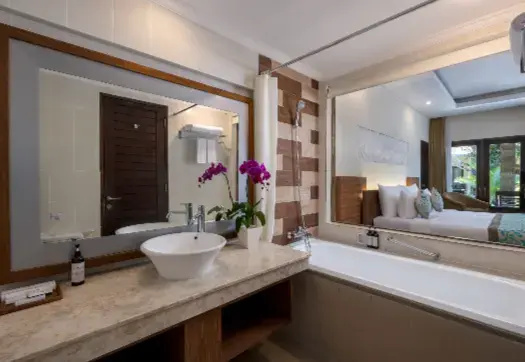 Adhi Jaya Hotel - Chambres