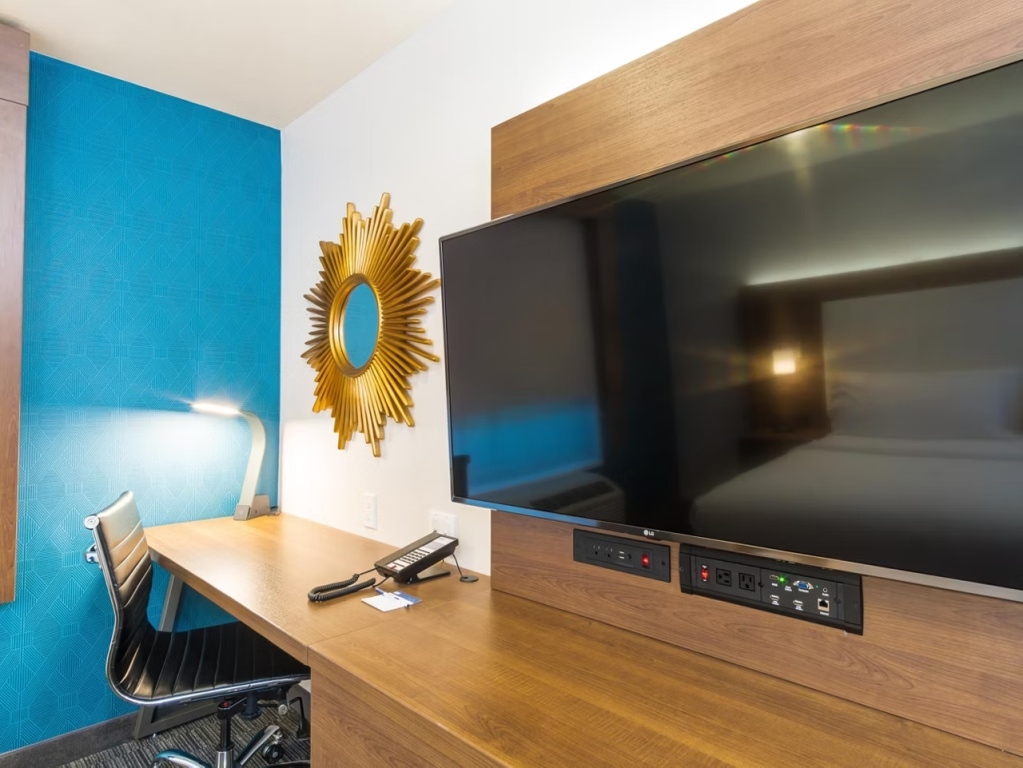 Holiday Inn Express & Suites Hollywood Walk Of Fame - Chambres