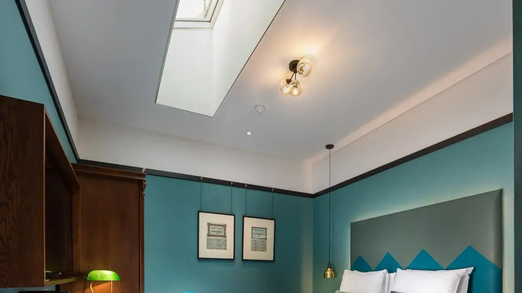 Connecting Quadruple room