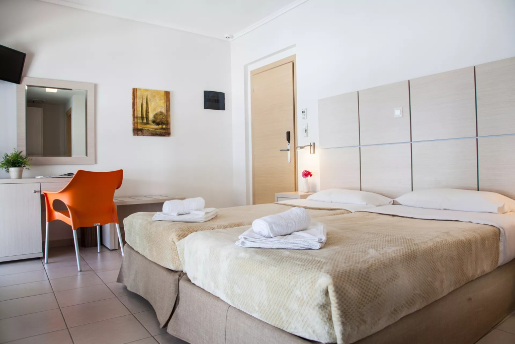 Economy room