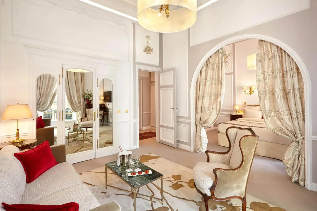 Hotel Regina Louvre 107