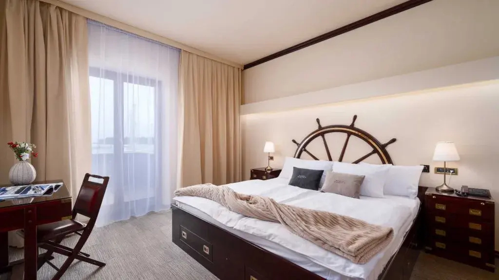 Double Family Junior Suite (full double bed)