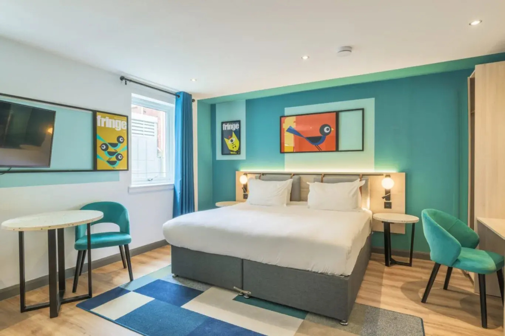 Holyrood Aparthotel - Chambres