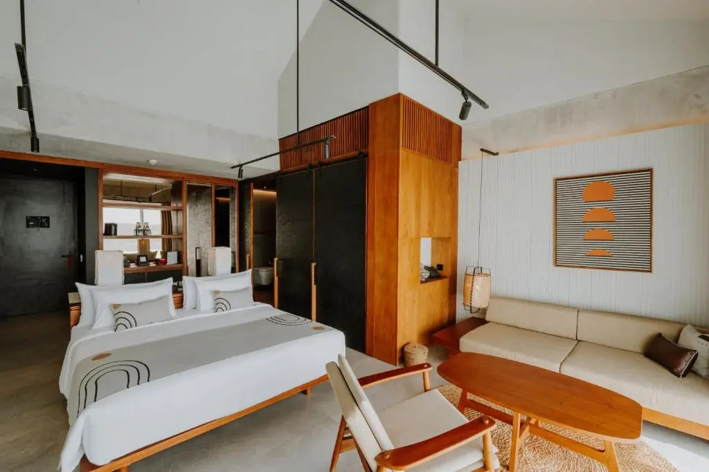 Double Premier Suite (full double bed)