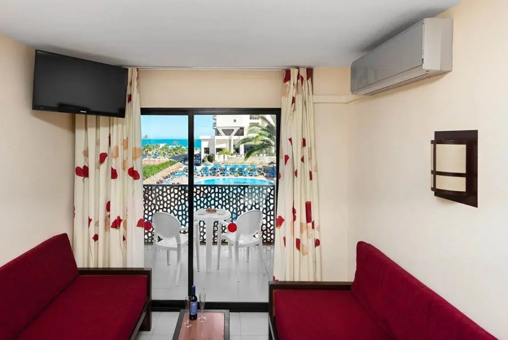 Hotel Puente Real - Chambres
