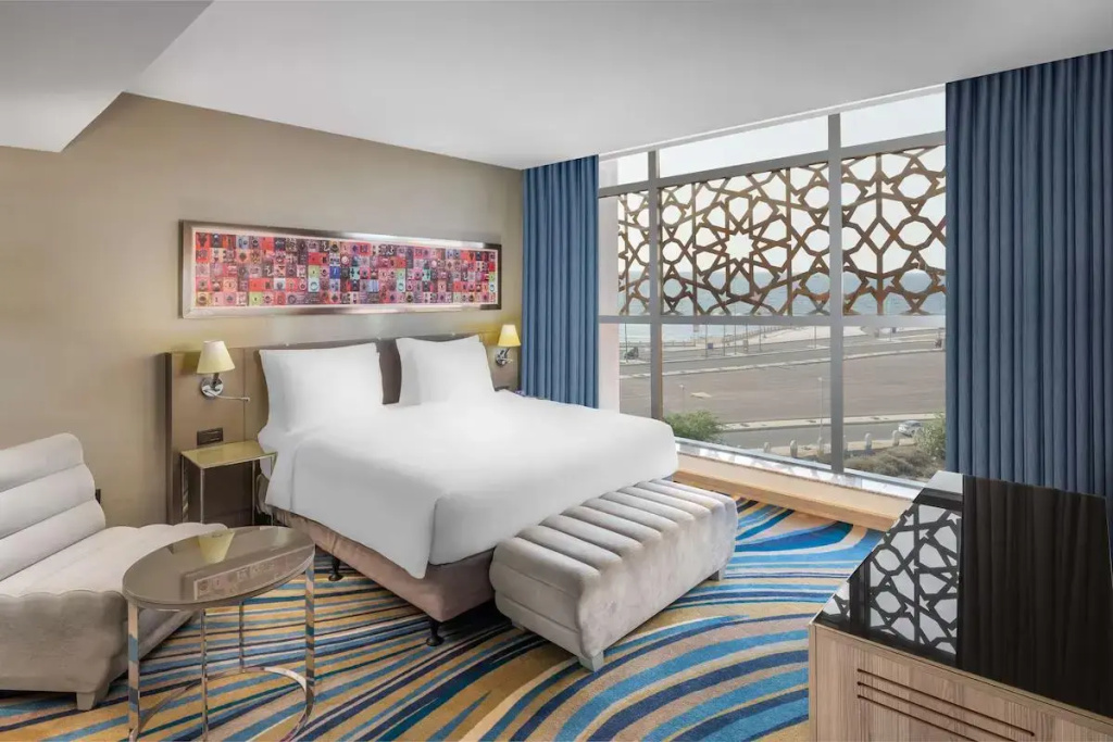 Executive Double room (full double bed)