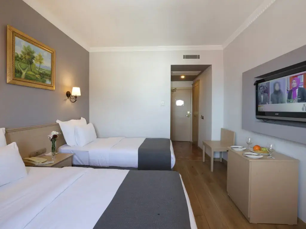 Connection room