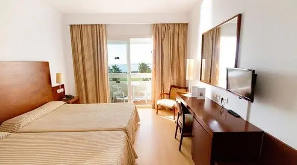 Garbi Costa Luz - Chambres