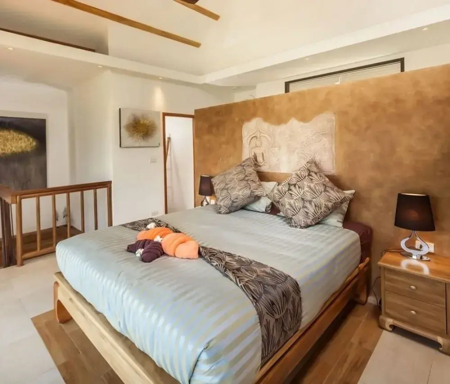 Luxury Pool Double Duplex Villa (full double bed)