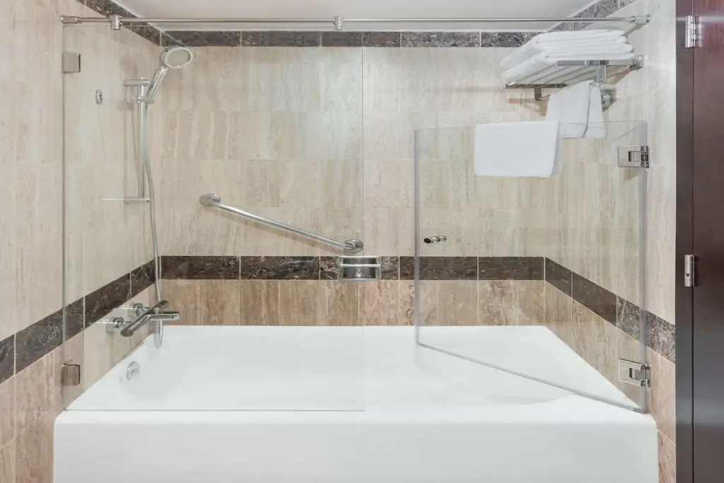 Radisson Blu Hotel, Dubai Deira Creek - Chambres