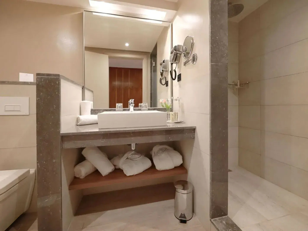 Kenzi Rose Garden - Chambres