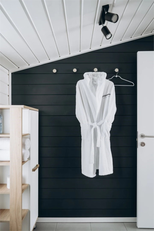 Арт-дом Средний в Изовела