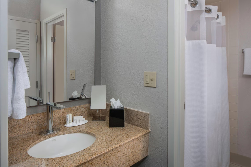 Courtyard by Marriott Orlando International Dr / Conv Cntr - Chambres