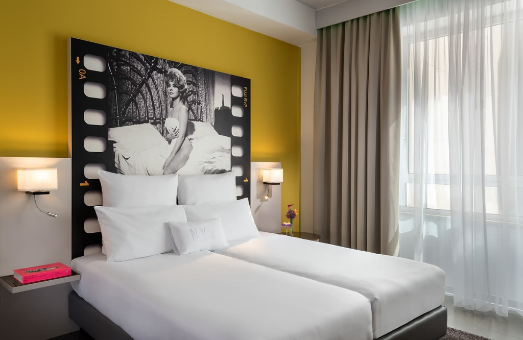 Space Double room (twin beds)