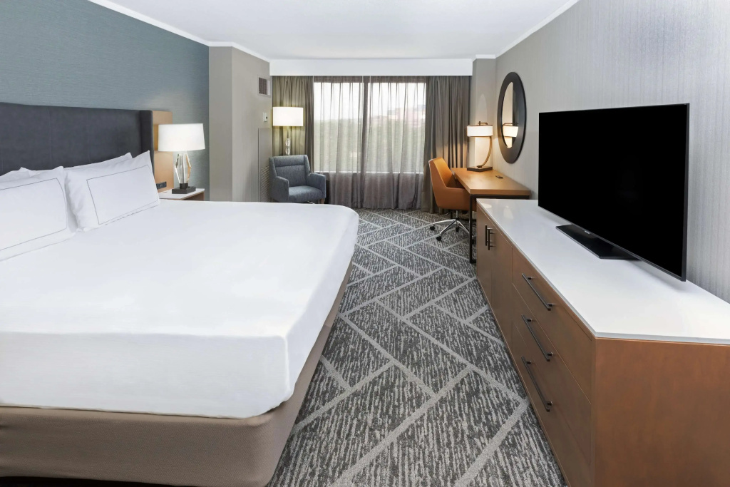 DoubleTree by Hilton Tulsa - Warren Place - Général