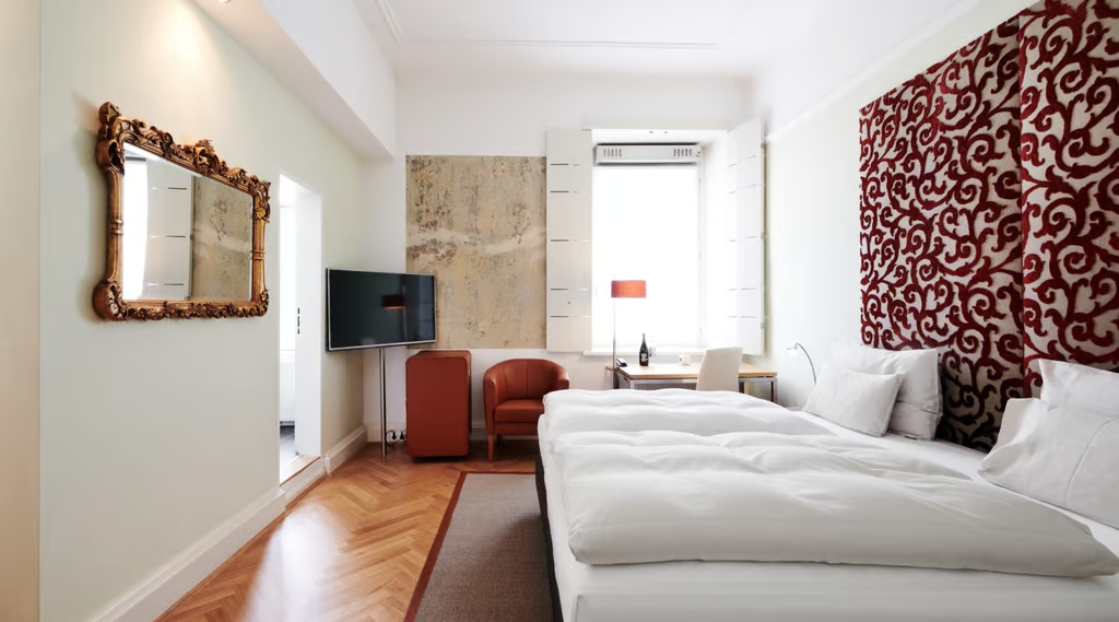 Classic Superior Double room (full double bed)