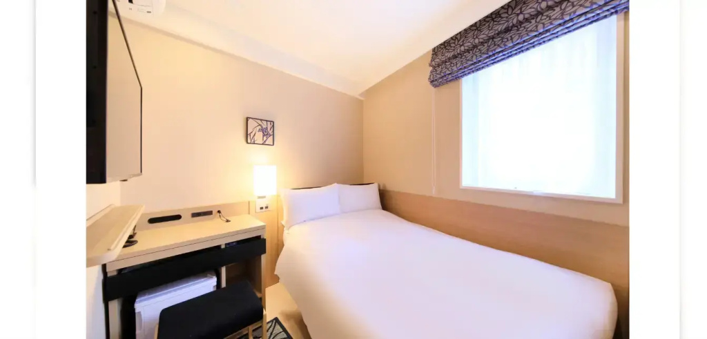 Standard Semi-Double room