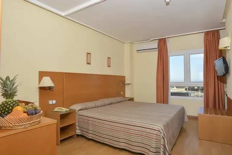 Hotel Torrejoven - Chambres