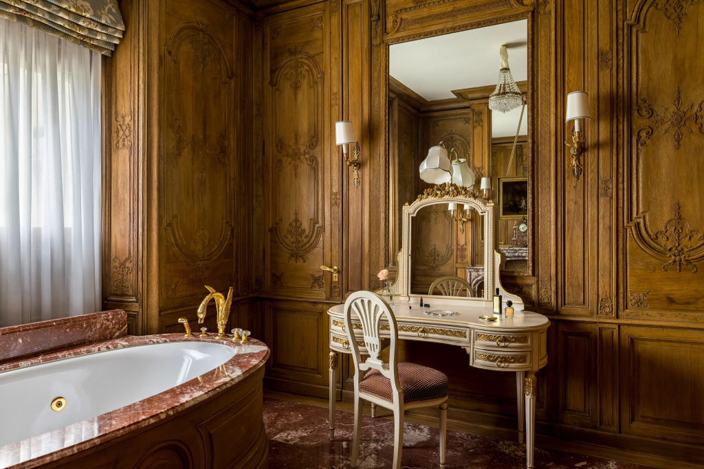 Ritz Paris Hotel 187