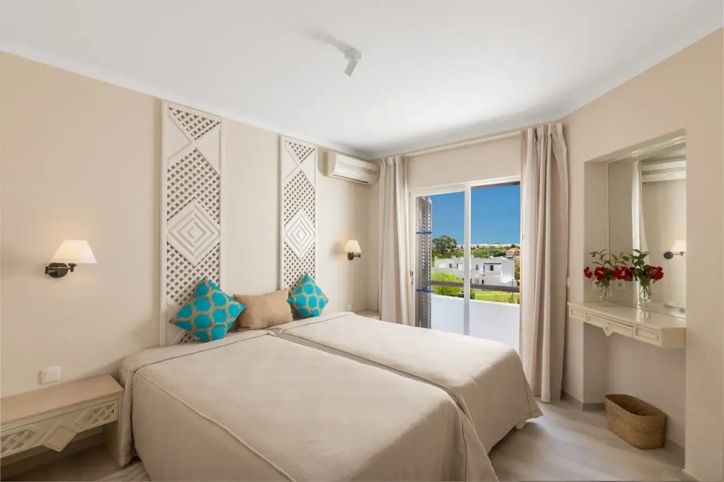 1 Bedroom Premium Double Apartment (twin beds)