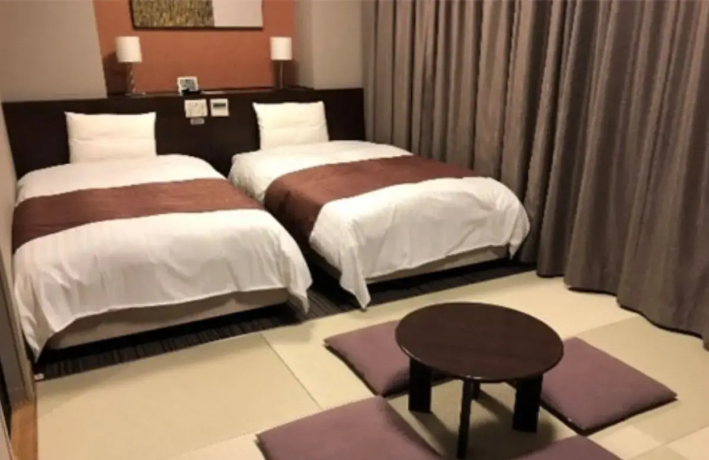 Japanese-Western Style room
