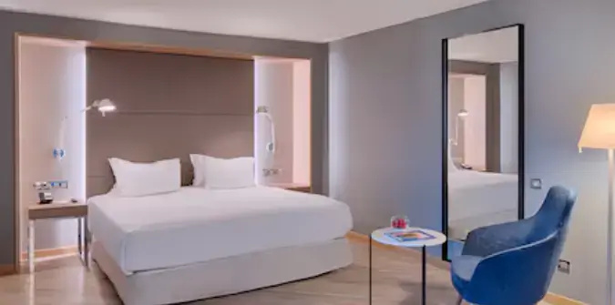 Double Junior Suite (full double bed)