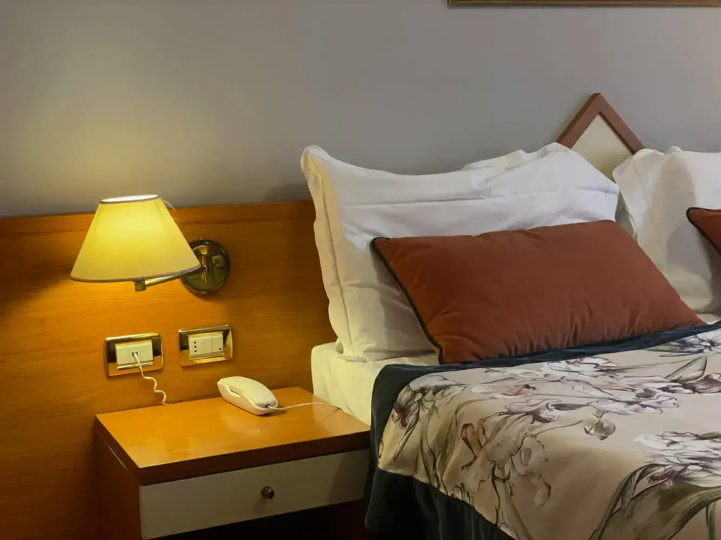 Maxim Axial Hotel - Chambres