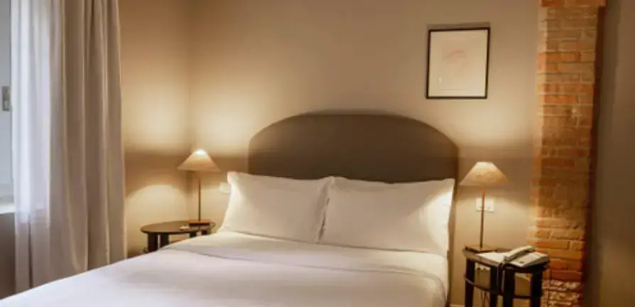 Double Junior Suite (full double bed)