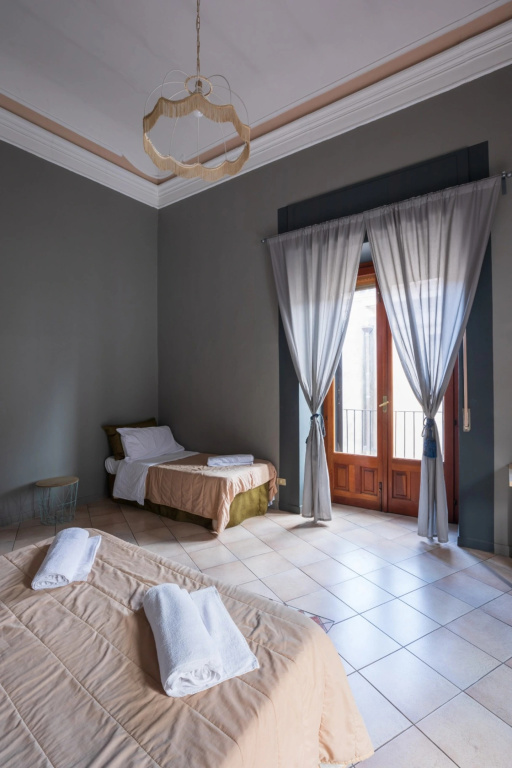 Lemon Triple room