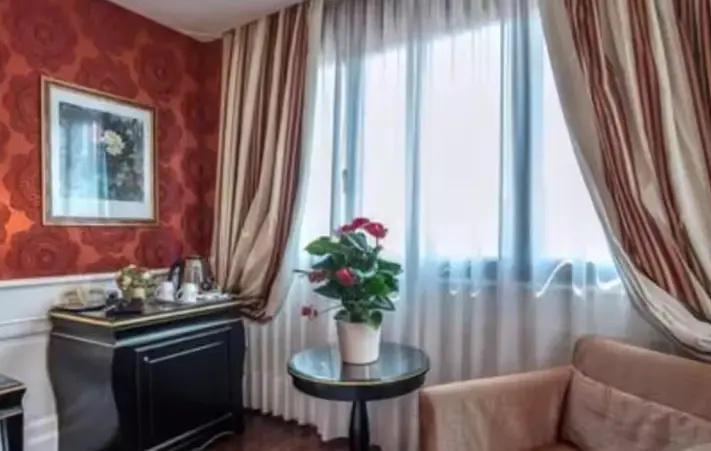 Albergo Del Senato - Chambres