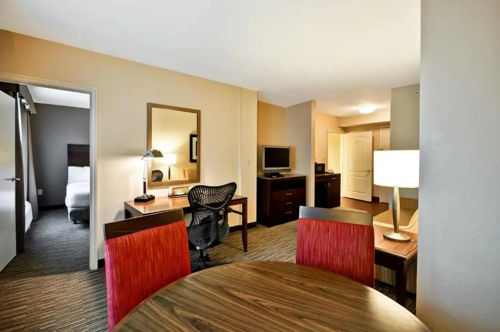 Hilton Garden Inn Tampa North Busch Gardens - Chambres