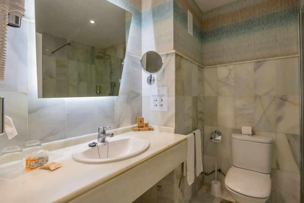 Atarazanas Málaga Boutique Hotel - Chambres