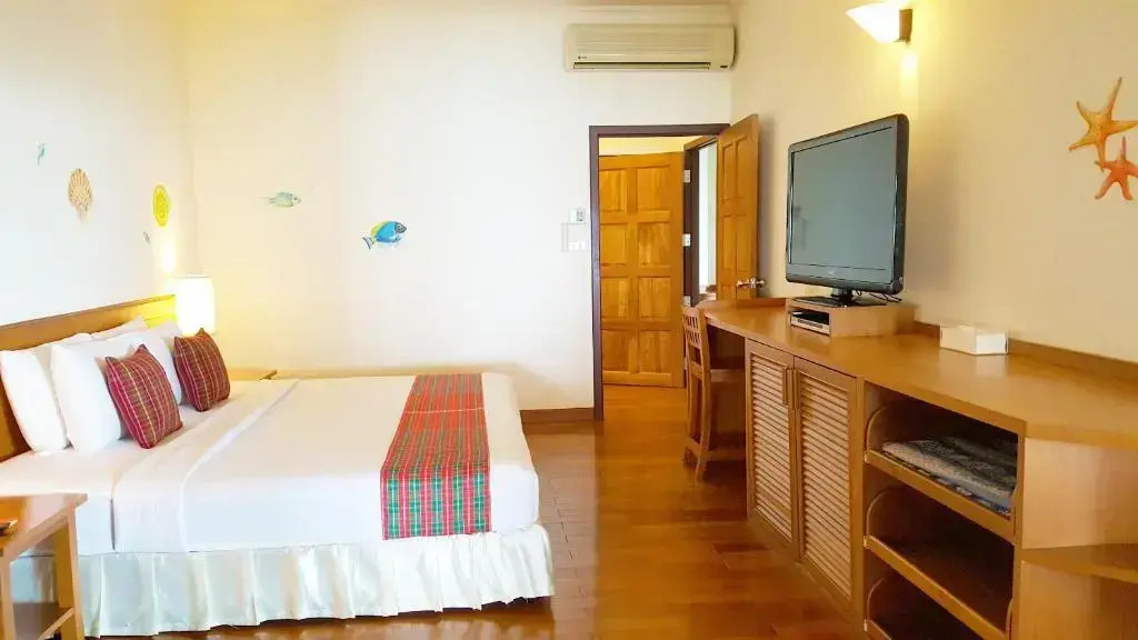 Люкс Cliff Beach с 2 комнатами в Birds and Bees Resort