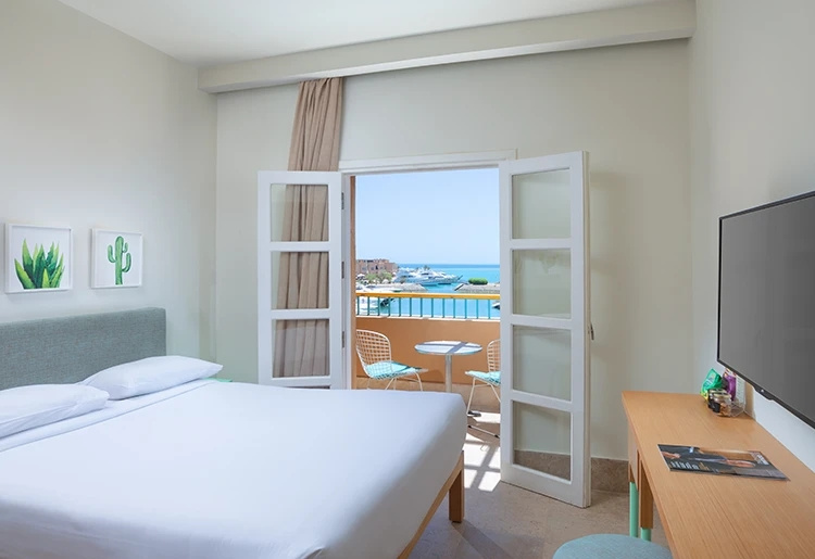 Superior Double room with Marina view (full double bed)