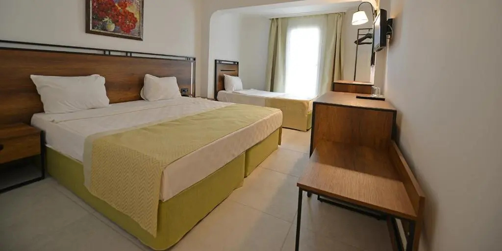 Deluxe Suite