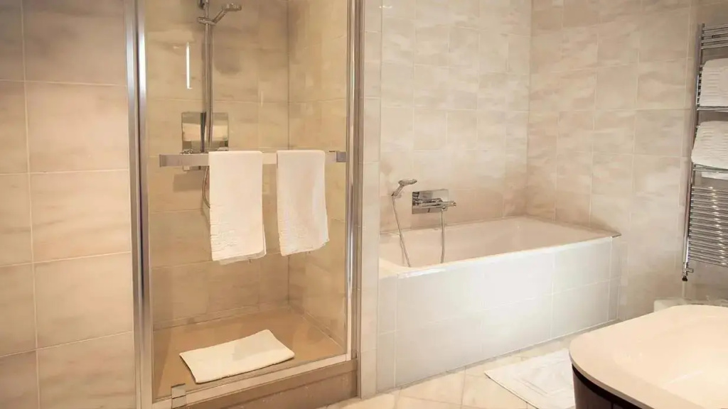 Relais & Châteaux L'Assiette Champenoise - Chambres