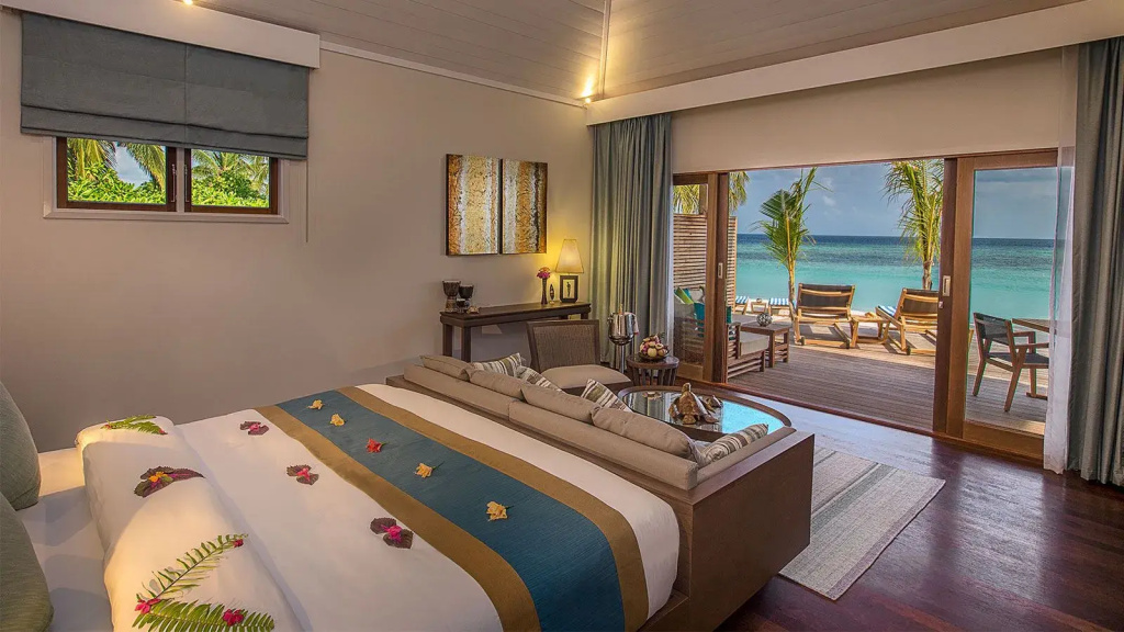 Pool Double Beach Villa