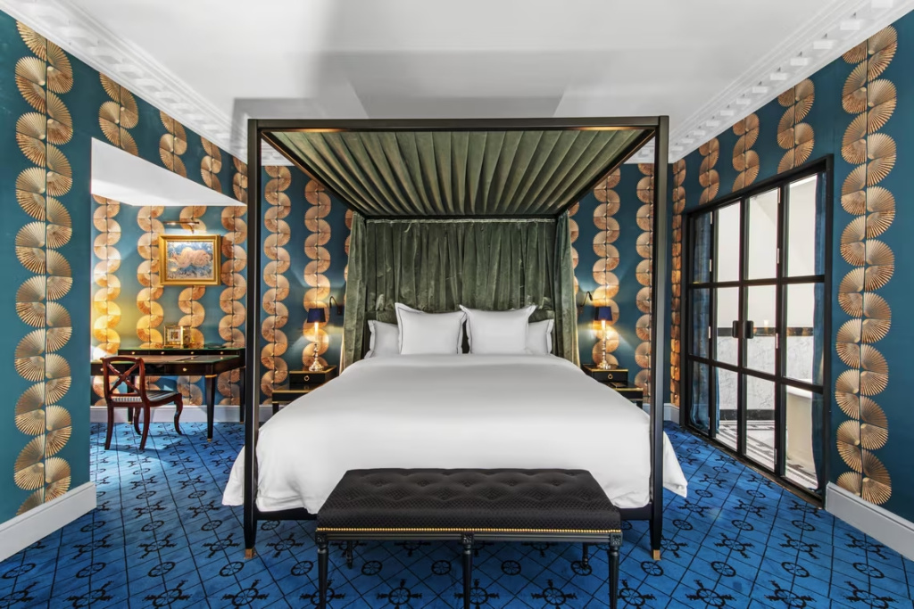 Hôtel de Berri Champs-Élysées, a Luxury Collection Hotel 76