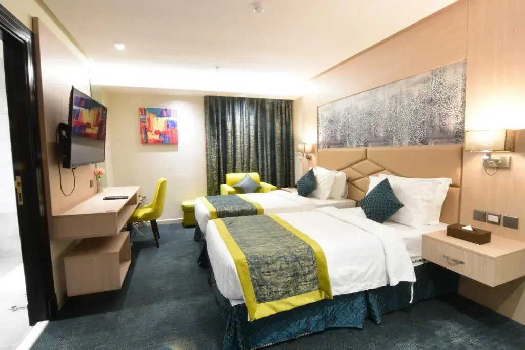Superior Deluxe Double room (twin beds)