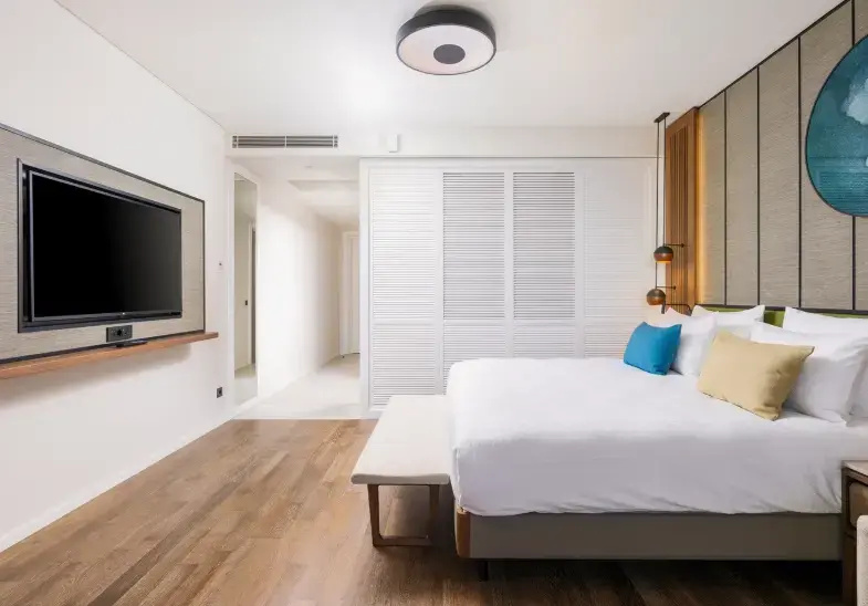 Deluxe (Community Zone) Double room Sea View (full double bed)