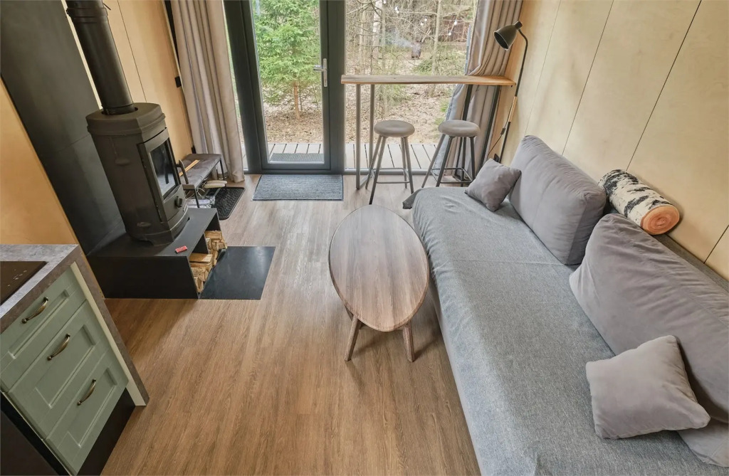 Двухместная Хижина № 1 двуспальная кровать в Сарай Сараев